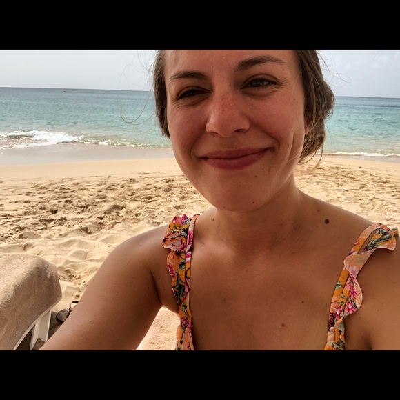 Meet your Posher, Jordyn - Picture 1 of 1